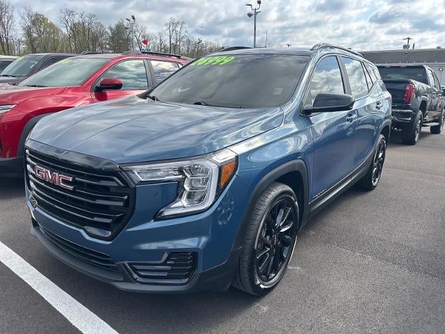 2024 GMC Terrain SLE in Downpour Metallic — front three-quarter view